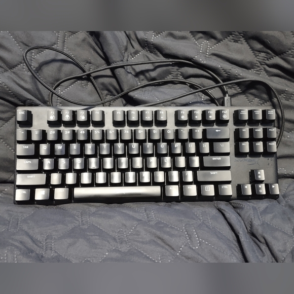 RGB HyperX Keyboard With Mouse - Picture 1 of 2